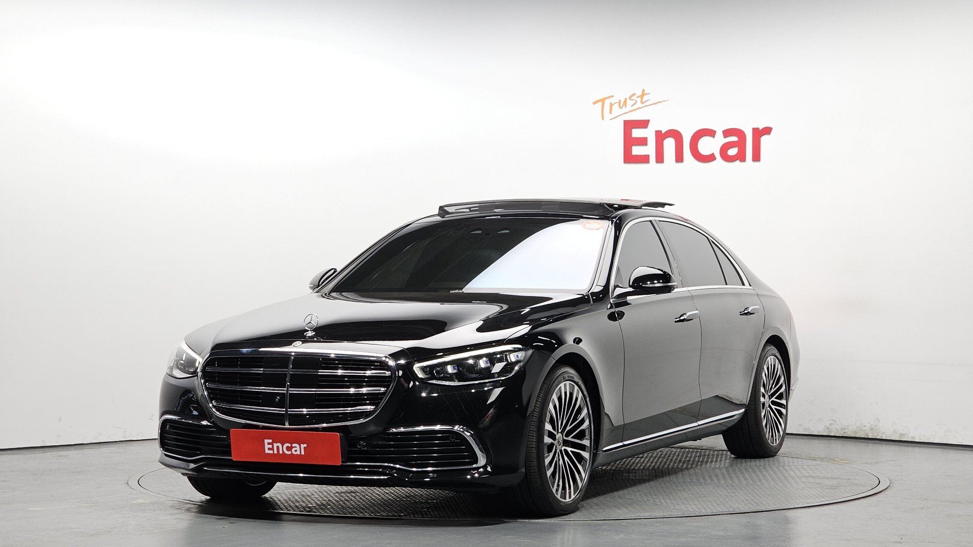 MERCEDES-BENZ S-CLASS - View 1