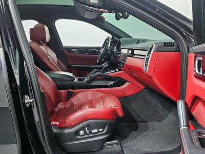 PORSCHE CAYENNE - 10