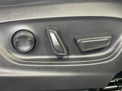 TOYOTA CROWN SPORT - 7