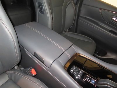 2024 Toyota ALPHARD 缩略图 29