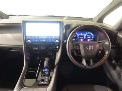 صورة 8 لـ 2024 Toyota ALPHARD