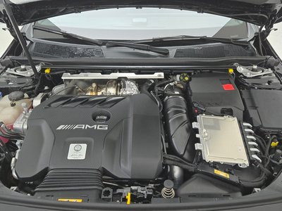 MERCEDES-BENZ CLA - 7
