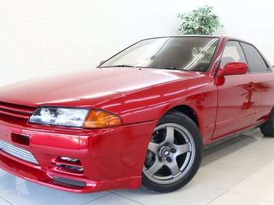 NISSAN SKYLINE