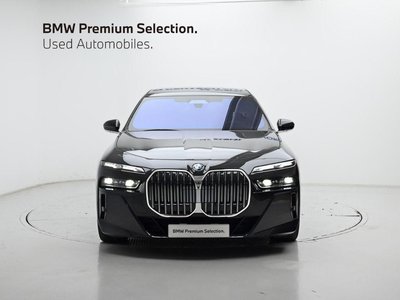 BMW 7 SERIES - 2