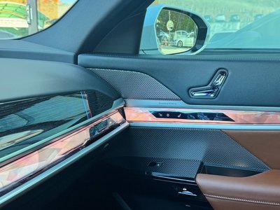 2025 BMW 7 SERIES 缩略图 16