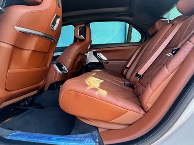 2025 BMW 7 SERIES 缩略图 12