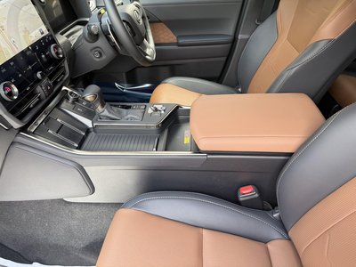2025 Lexus GX thumbnail 56