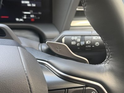 2025 Lexus GX thumbnail 34