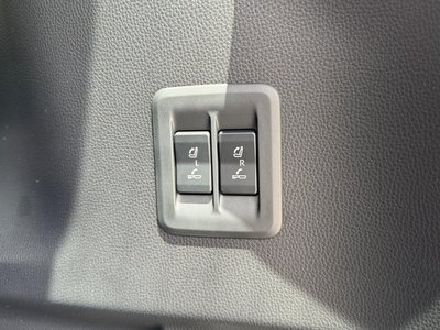 2025 Lexus GX thumbnail 75