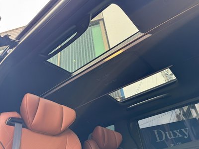 TOYOTA VELLFIRE - 4