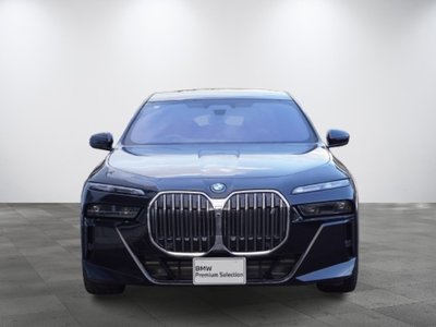 BMW I7 - 2