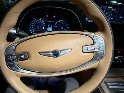 GENESIS GV80 - 5