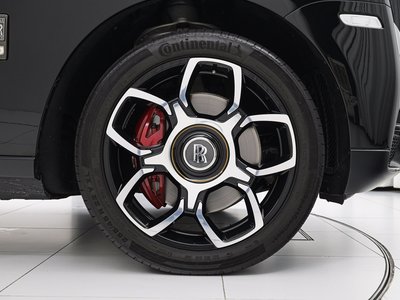 ROLLS-ROYCE CULLINAN - 7