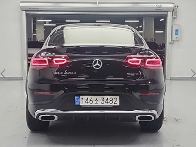 MERCEDES-BENZ GLC - 2