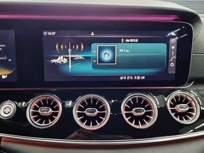 MERCEDES-BENZ GT AMG - 10