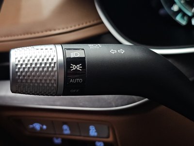 2023 Genesis G80 (RG3) thumbnail 26