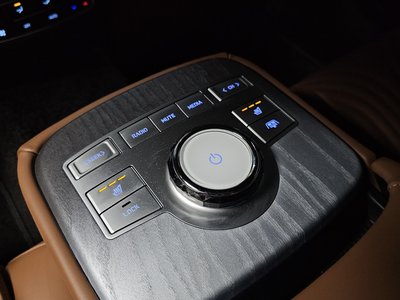 2023 Genesis G80 (RG3) thumbnail 30