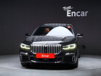 BMW 7 SERIES - 2