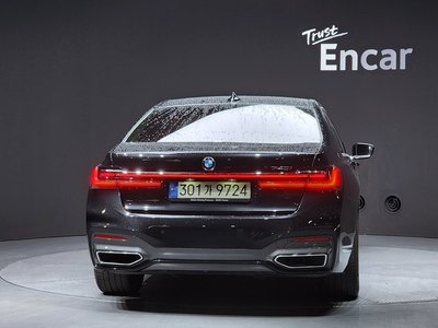 BMW 7 SERIES - 4