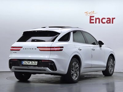 صورة 3 لـ 2021 Genesis GV70