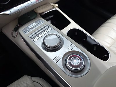 صورة مصغرة 12 لـ 2021 Genesis GV70