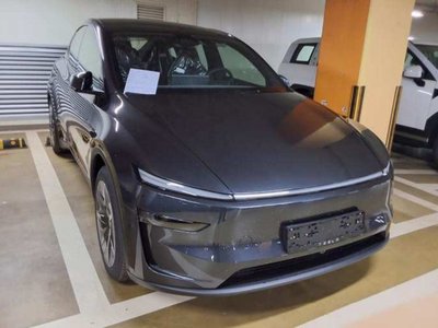صورة 8 لـ 2026 Tesla MODEL Y