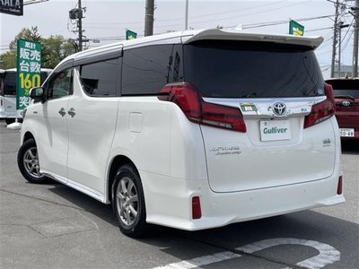 TOYOTA ALPHARD - 3