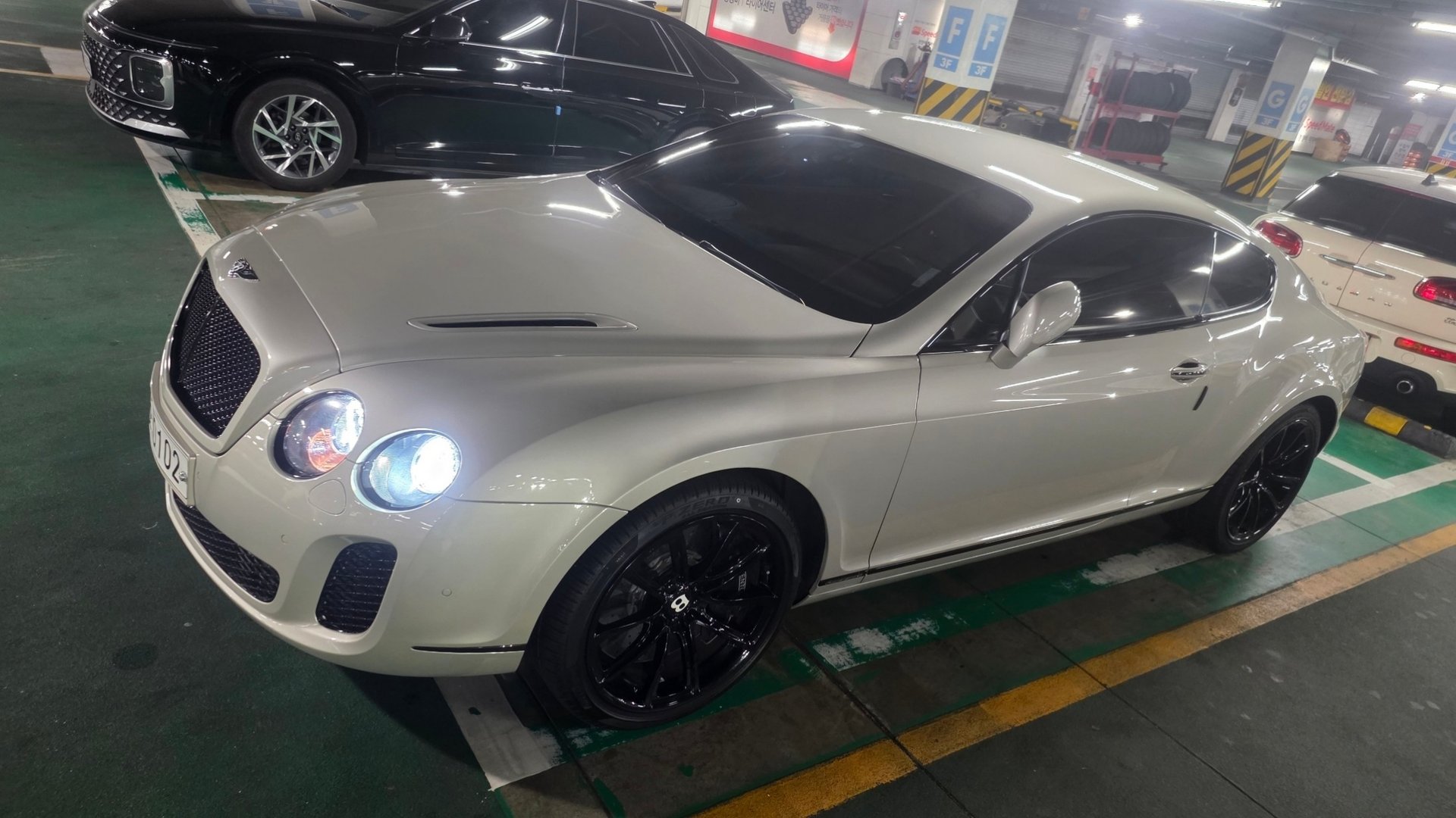 BENTLEY CONTINENTAL - View 1