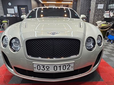 BENTLEY CONTINENTAL - 6