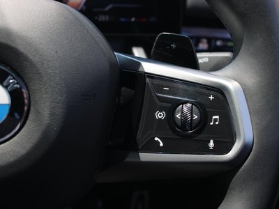 2025 BMW 5 SERIES — миниатюра 62