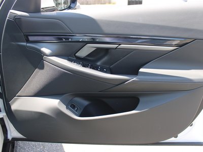 2025 BMW 5 SERIES — миниатюра 43