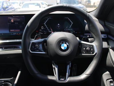 2025 BMW 5 SERIES — миниатюра 65