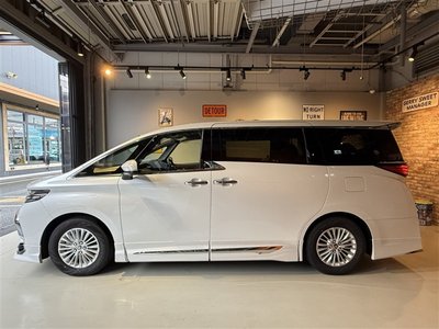 2026 TOYOTA ALPHARD photo 8