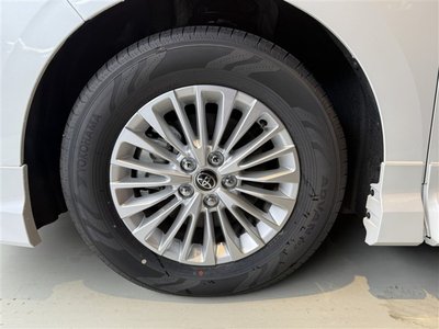 2026 TOYOTA ALPHARD photo 7