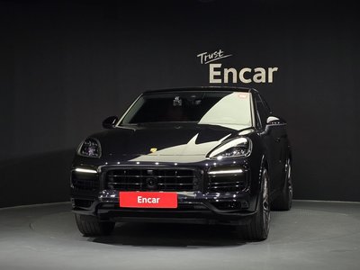 2021 Porsche CAYENNE 照片 2