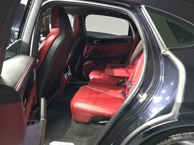 2021 Porsche CAYENNE 缩略图 19