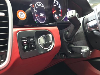 2021 Porsche CAYENNE 缩略图 37