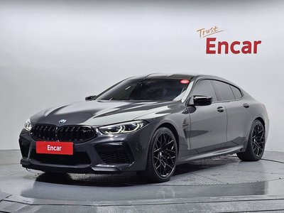 BMW M8