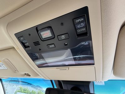 2016 Lexus LX 缩略图 31