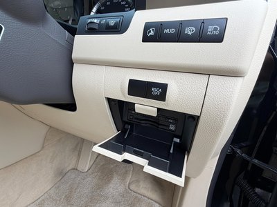 2016 Lexus LX 缩略图 23
