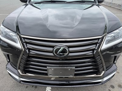 2016 Lexus LX photo 5