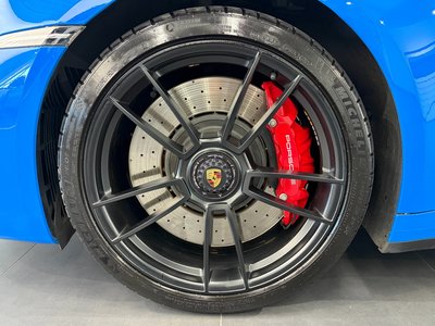 PORSCHE 911 - 6
