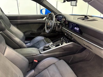 PORSCHE 911 - 4