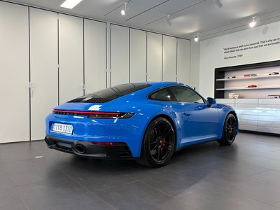 PORSCHE 911 - 5