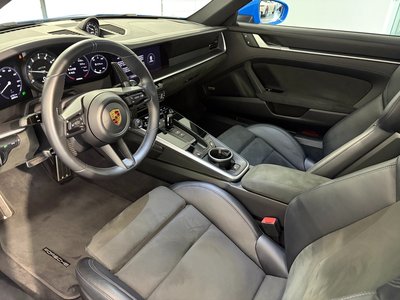 PORSCHE 911 - 9