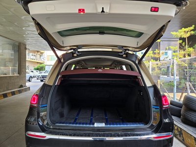 MERCEDES-BENZ GLS - 6
