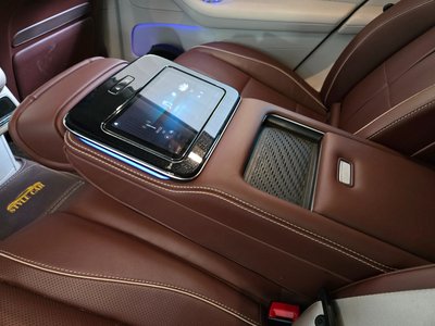 MERCEDES-BENZ GLS - 5