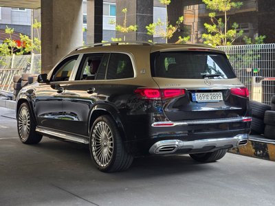 MERCEDES-BENZ GLS - 2