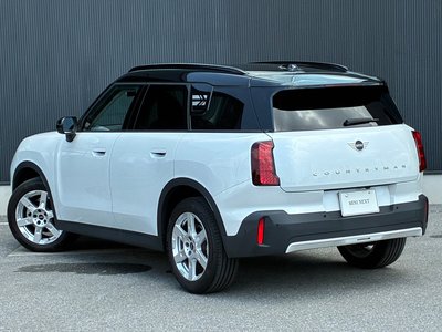 2024 MINI COOPER COUNTRYMAN — фото 9