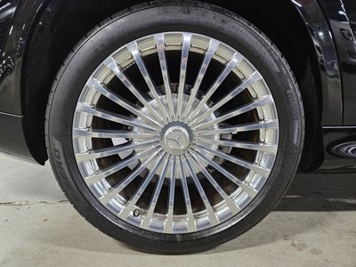 2022 Mercedes-BENZ GLS — миниатюра 20